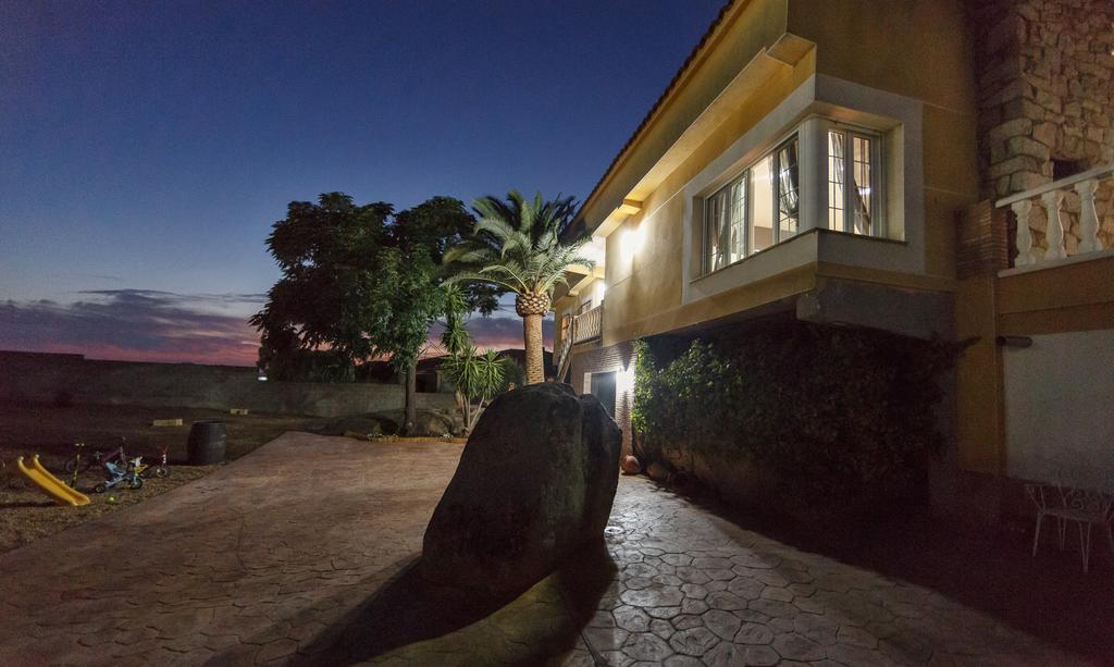 Casa Rural La Piedra De Juana Malpartida de Cáceres Eksteriør bilde